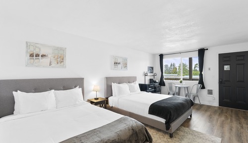 Double Queen Room- Lower Level