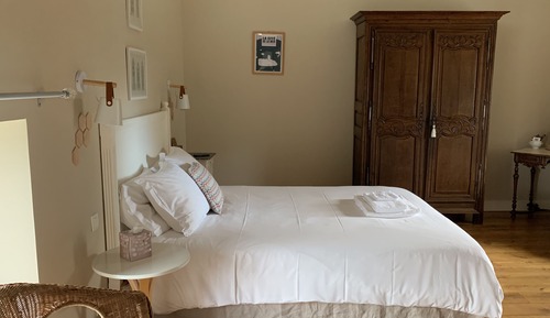 Standard Triple Room (4)