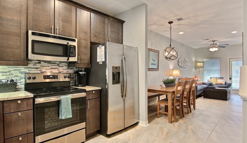 Condo (4 Bedrooms)