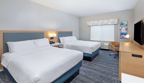 Room, 2 Queen Beds, Refrigerator & Microwave