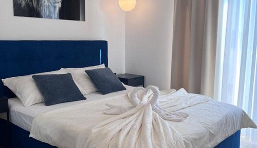 Apartment (One bedroom apartment with Terrace an)