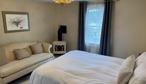 Luxury Room - Pet Friendly