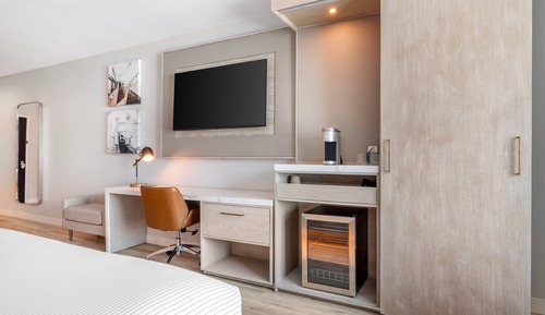 Room, 1 King Bed, Accessible, Non Smoking