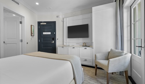 Standard Room, 1 Queen Bed