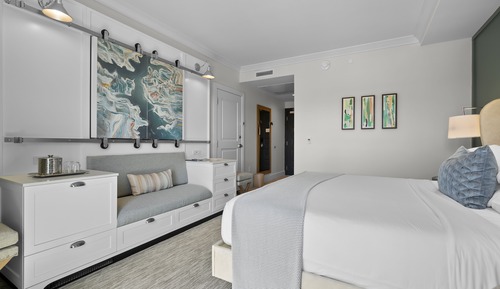 Superior Room, 1 King Bed