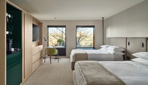 Premium Room, 2 Queen Beds, Mobility Accessible, Bathtub