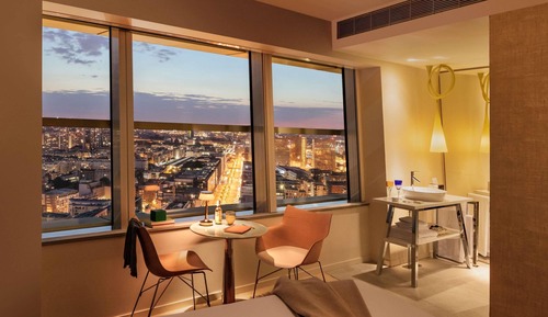 Junior Suite, 1 King Bed