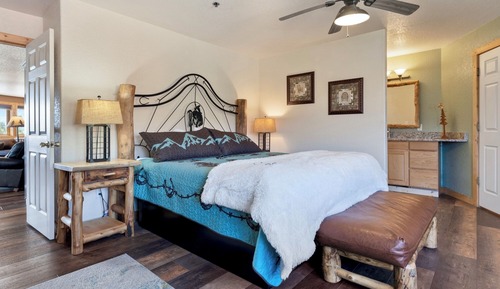 Luxury Apartment, 2 Bedrooms, Mountain View