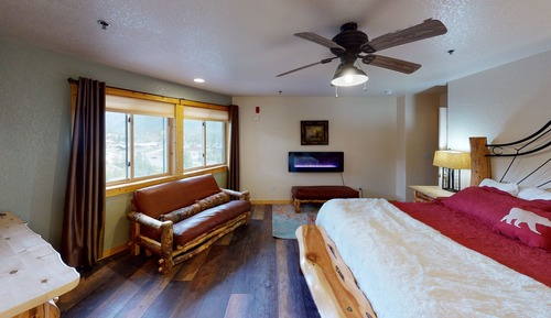 Luxury Apartment, 2 Bedrooms, Fireplace, Mountain View
