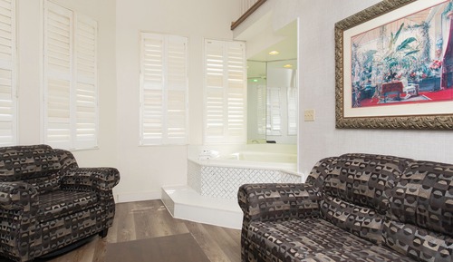 Two-floor Castle Suite, 1 Queen Bed, Jetted Tub (Non-wheelchair Accessible)