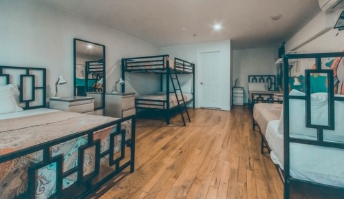 Single Bed in Shared Dormitory, Private Bathroom (5 person max)