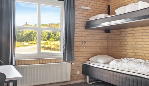 Comfort Quadruple Room, Private Bathroom