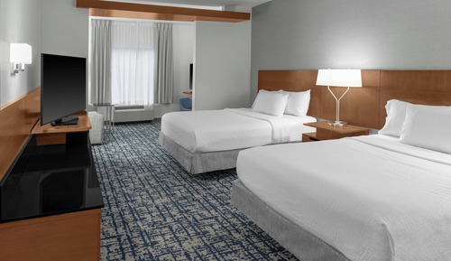 Room, 2 Queen Beds (Hearing Accessible)
