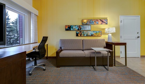 Studio Suite, Multiple Beds (Mobility/Hearing Access, Roll-In Shwr)