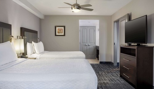 Suite, 2 Queen Beds