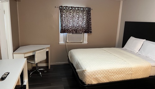 Room, 1 Queen Bed, Non Smoking