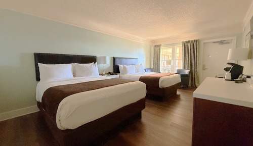 Signature Room, 2 Queen Beds, Non Smoking, Bay View