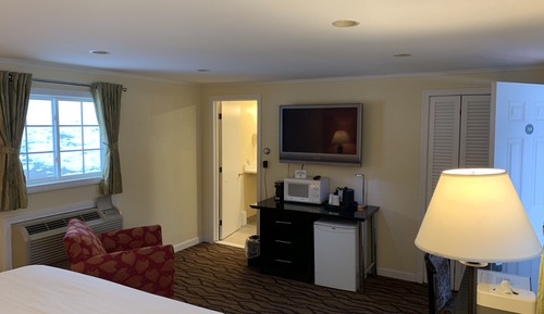 Standard Room, 1 King Bed