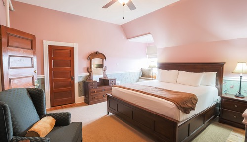 Classic King Room