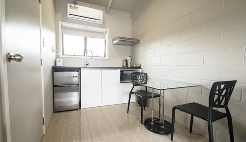 Studio, Multiple Beds