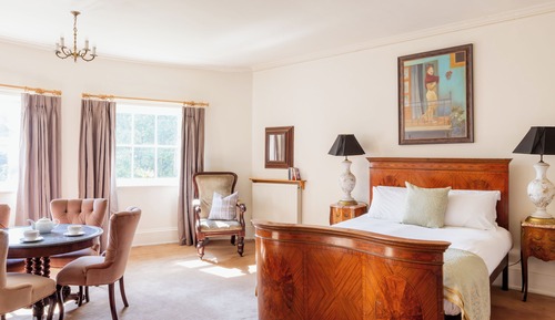 Lodge Three Bedroom Apartment