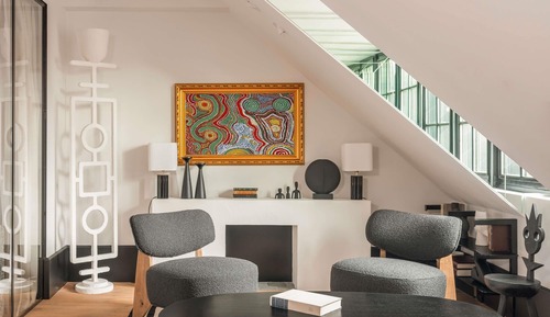 Attic apartment, 1 bedroom, located 50 meters from the hotel