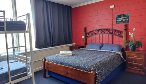 Family Room, Ensuite