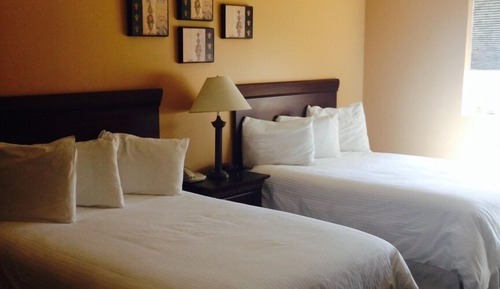 Deluxe Room, 2 Queen Beds, Non Smoking, Refrigerator & Microwave