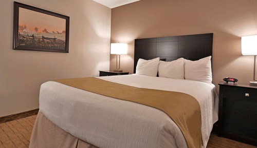 Suite, 1 Queen Bed, Non Smoking, Kitchenette (Dining Table)