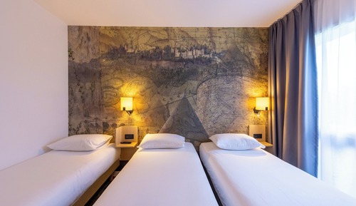 Standard Triple Room (3 Beds)