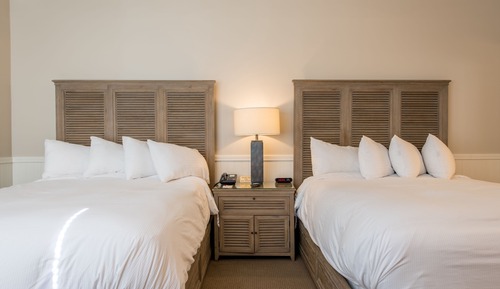 Carriage House Double Queen ADA