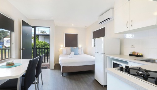 Standard Cabin - Sleeps 2 - Dog Friendly