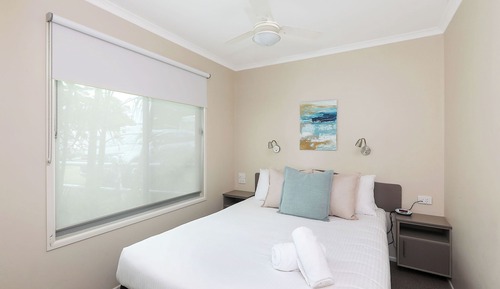 Deluxe Cabin - Sleeps 5 - Dog Friendly