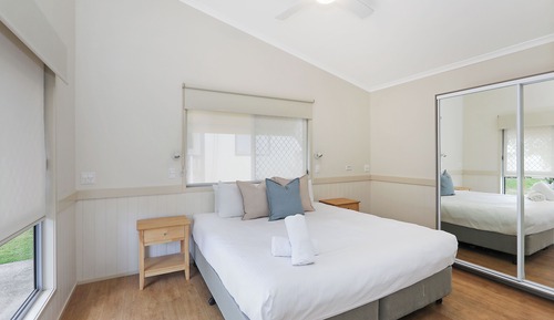 Deluxe Cabin - Sleeps 5 - Accessible