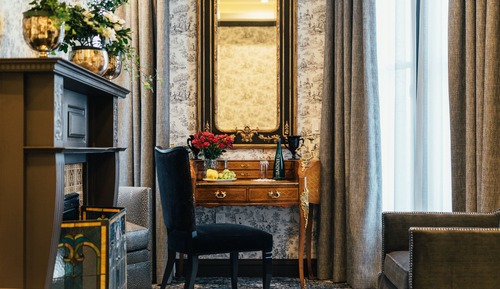 Superior Queen Room