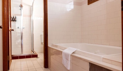 Classic Double or Twin Room