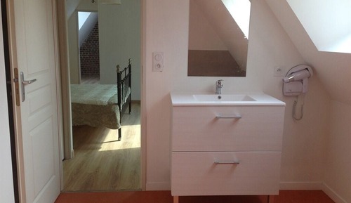 Standard Quadruple Room, Private Bathroom (family suite)