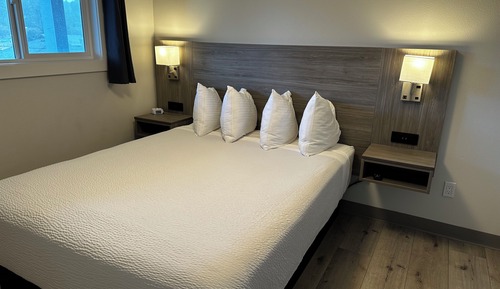 Family Suite, 2 Queen Beds, Kitchenette, Ocean View