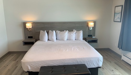 King Studio Suite with Fireplace, Ocean View