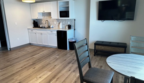 Two Bedroom Suite, Kitchenette, Ocean View