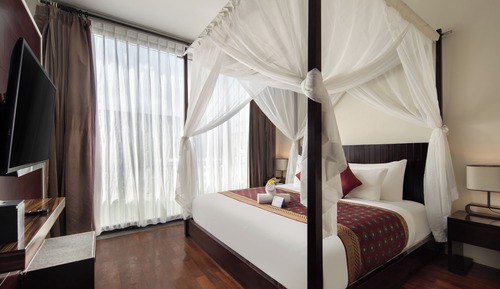 Suite Loft Pool Villa
