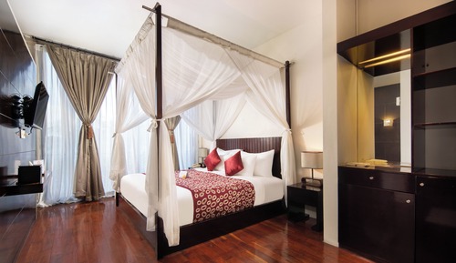 Signature Loft Pool Villa (2BR)