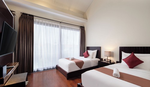 Grand Loft Pool Villa (2BR)