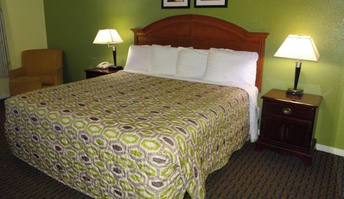 Room, 1 King Bed, Non Smoking
