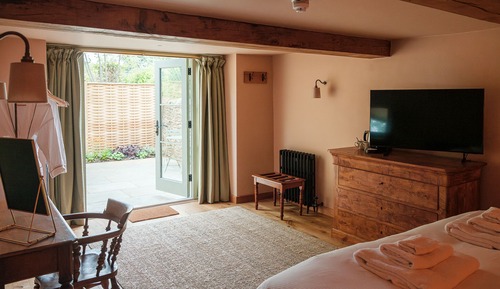 Deluxe Suite, Ensuite, Garden View