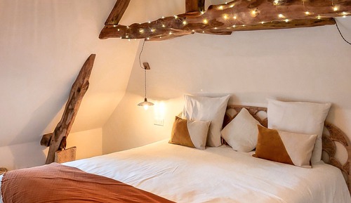 Superior Double Room, Ensuite, Pool View