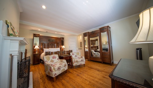 Traditional Room