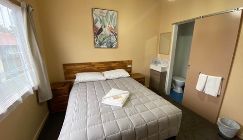 Economy Double Room, Non Smoking, Private Bathroom