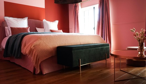 Signature Room, 1 King Bed, Garden View