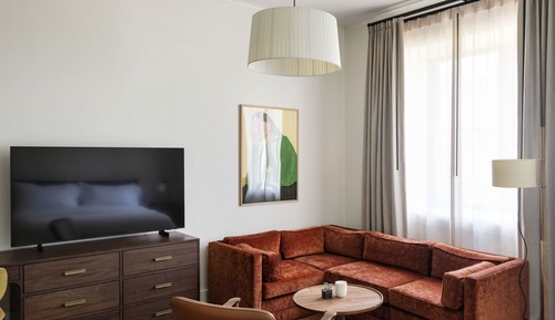 Deluxe Room, 1 King Bed, Mobility Accessible